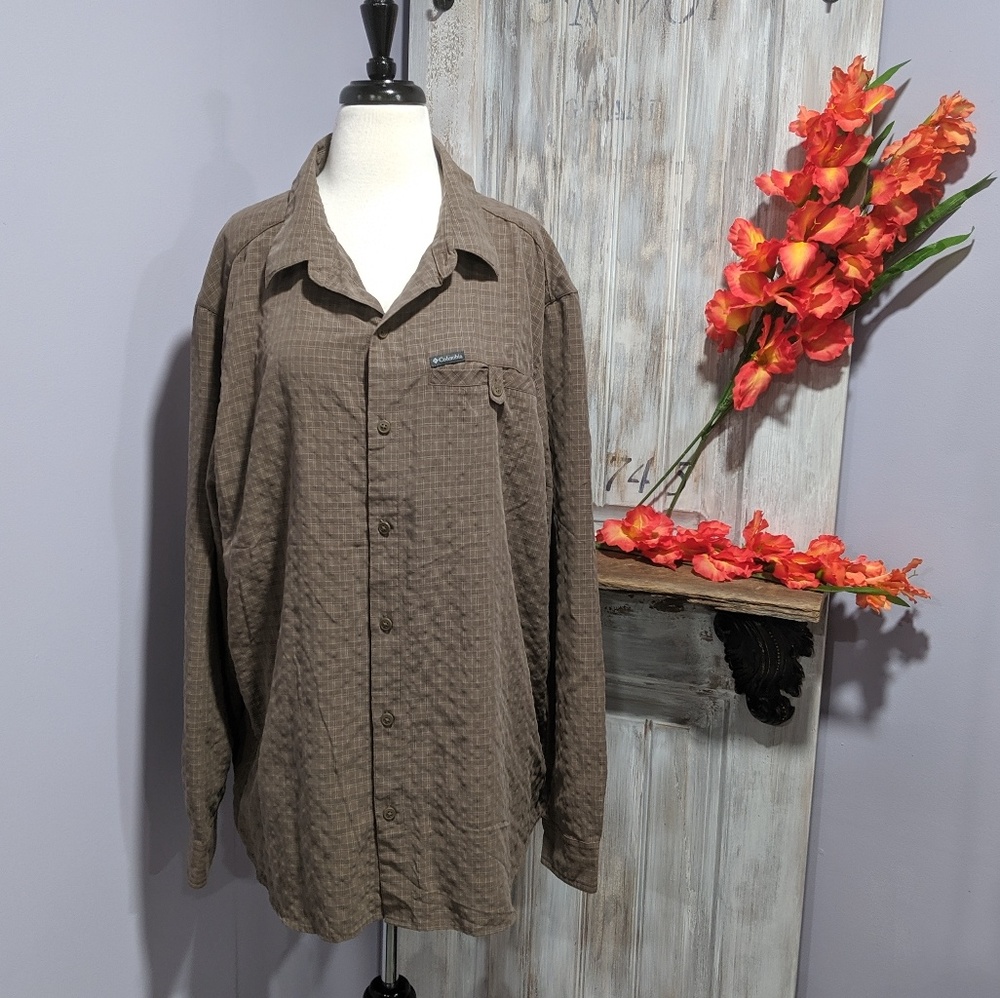 🦋 SOLD 🦋Columbia men's button-up shirt, XL - Picture 1 of 6